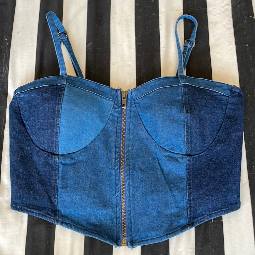 Cute!! Denim Color Block Crop Top NWT